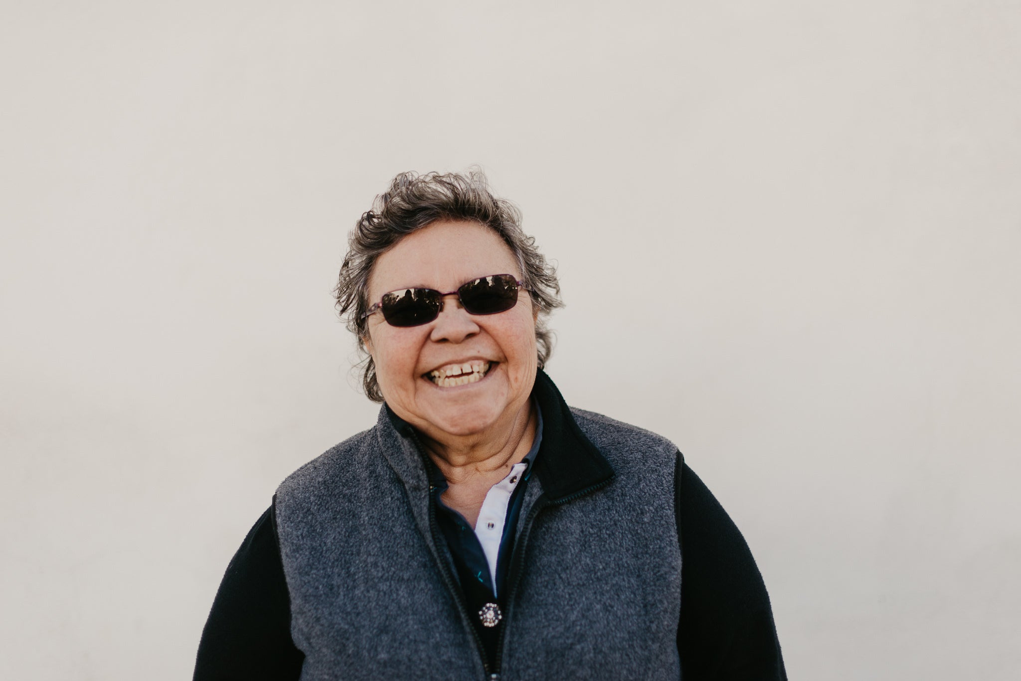 Linda R